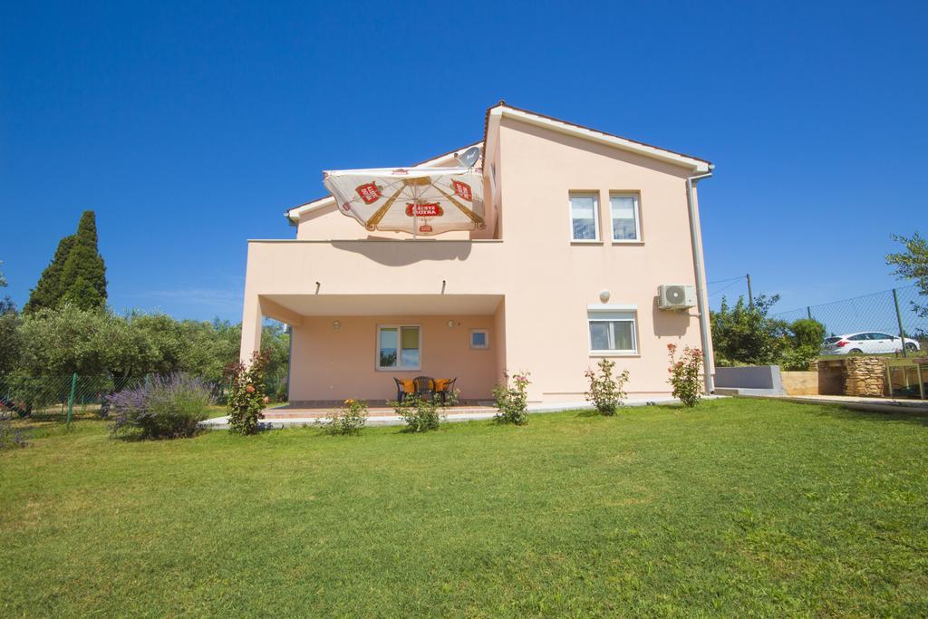 Pula Istria Apartments Buitenkant foto